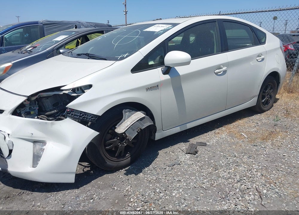2015 TOYOTA PRIUS VIN: JTDKN3DU9F0399962