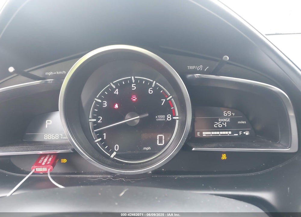 2020 MAZDA CX-3 VIN: JM1DKFB76L1464689