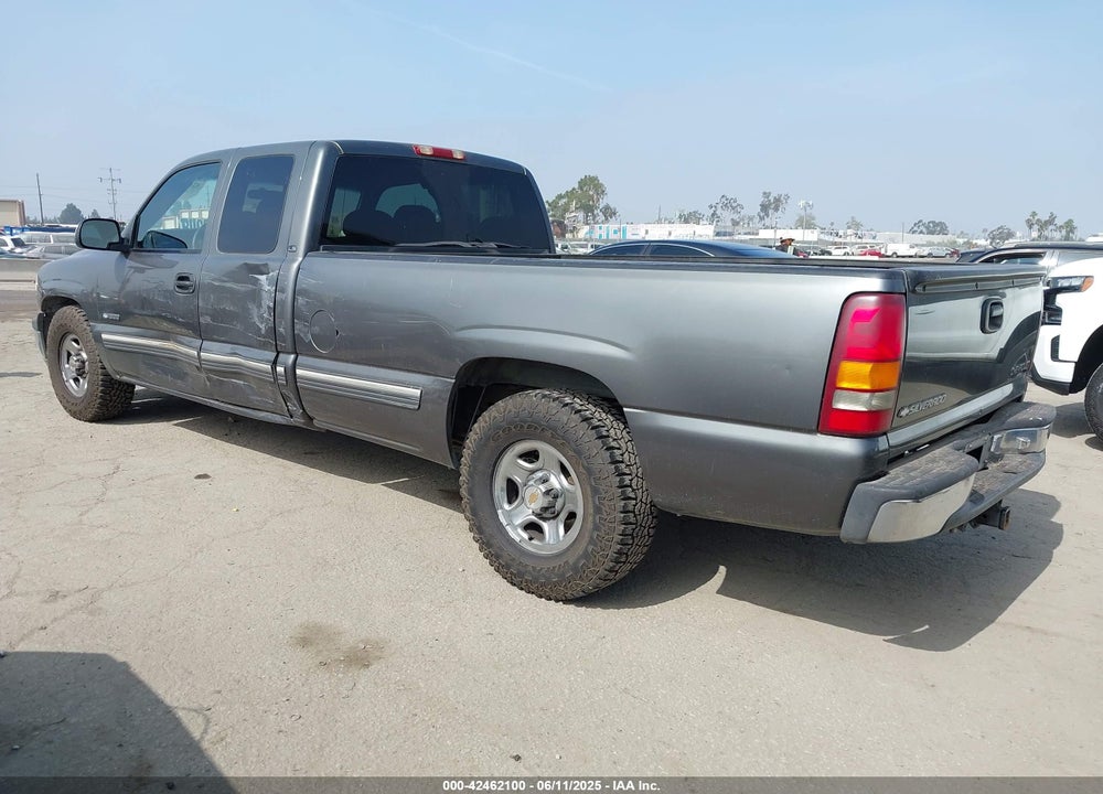 2000 CHEVROLET SILVERADO 1500 LS VIN: 1GCEC19TXYE356955