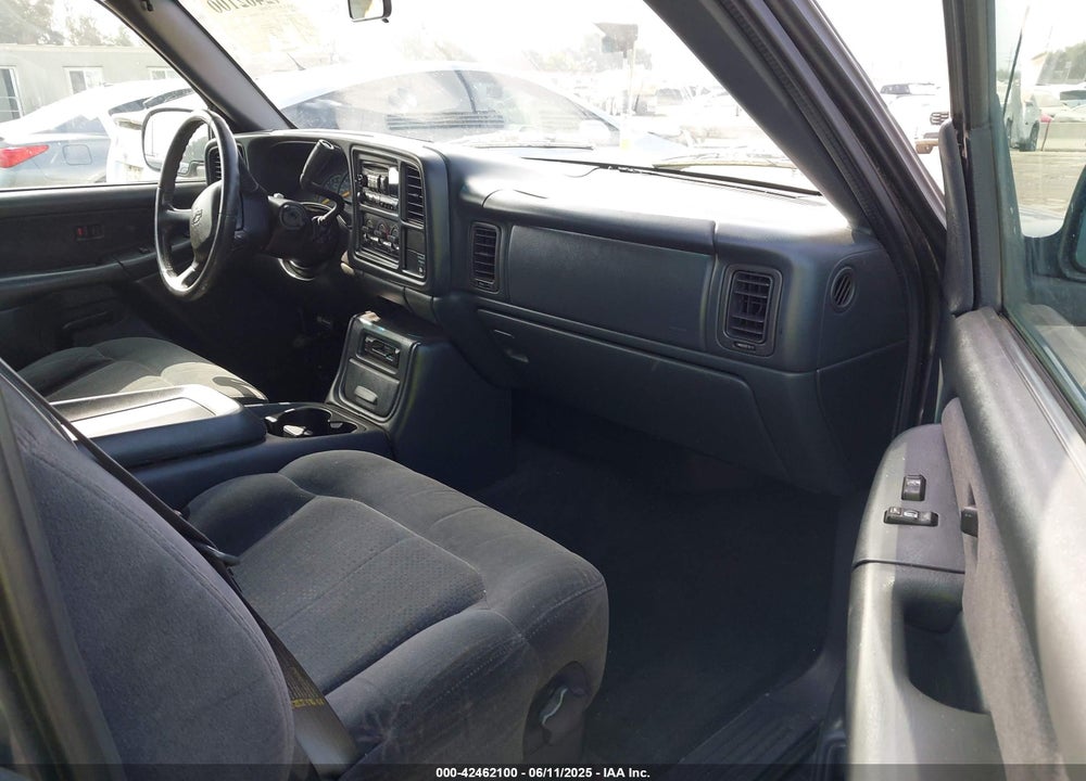 2000 CHEVROLET SILVERADO 1500 LS VIN: 1GCEC19TXYE356955