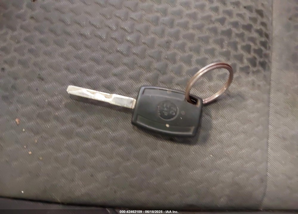 2017 FORD ESCAPE SE VIN: 1FMCU0GD4HUE40040