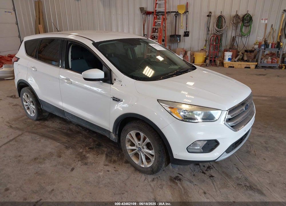 2017 FORD ESCAPE SE VIN: 1FMCU0GD4HUE40040