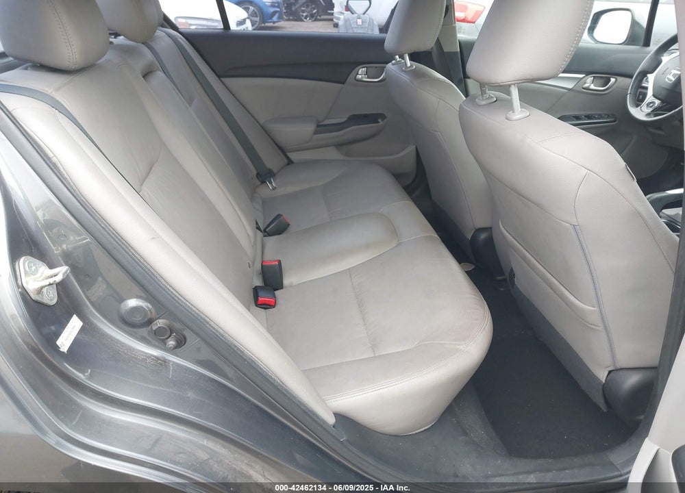 2013 HONDA CIVIC EX-L VIN: 19XFB2F93DE234863