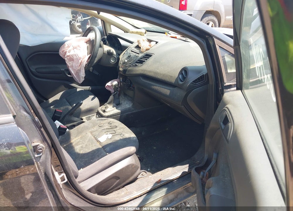 2015 FORD FIESTA S VIN: 3FADP4AJ0FM133011