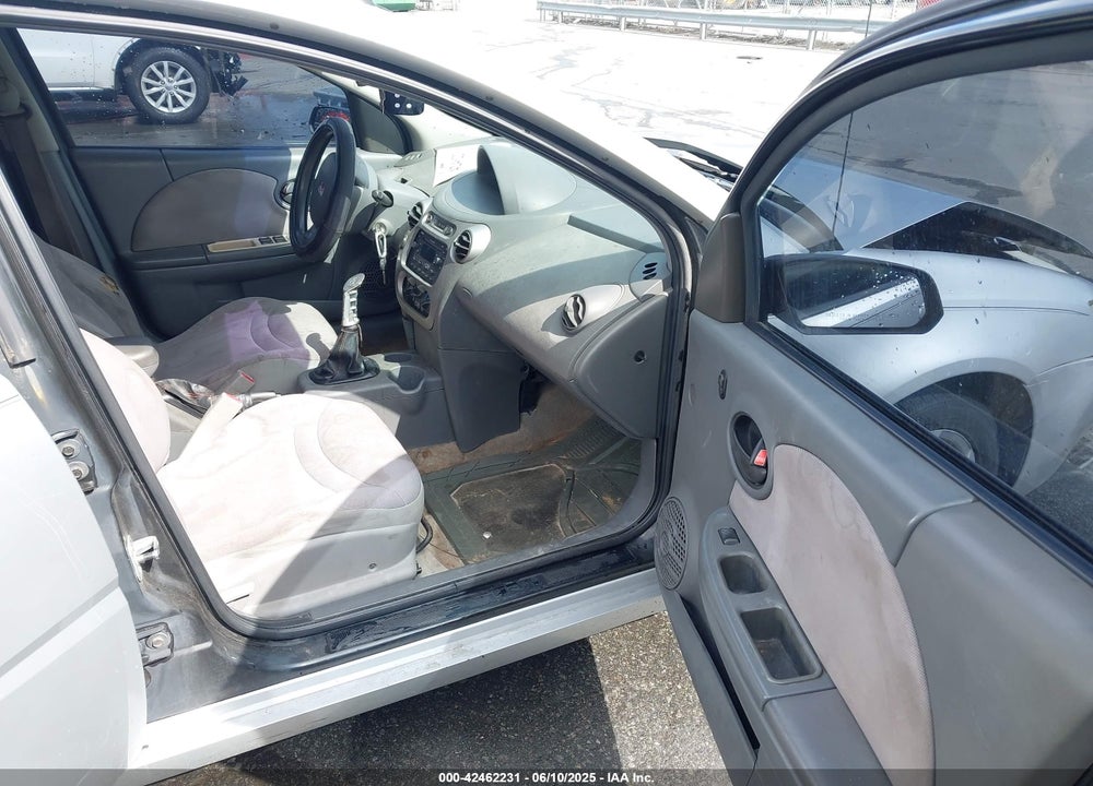 2004 SATURN ION 2 VIN: 1G8AZ52F34Z186900