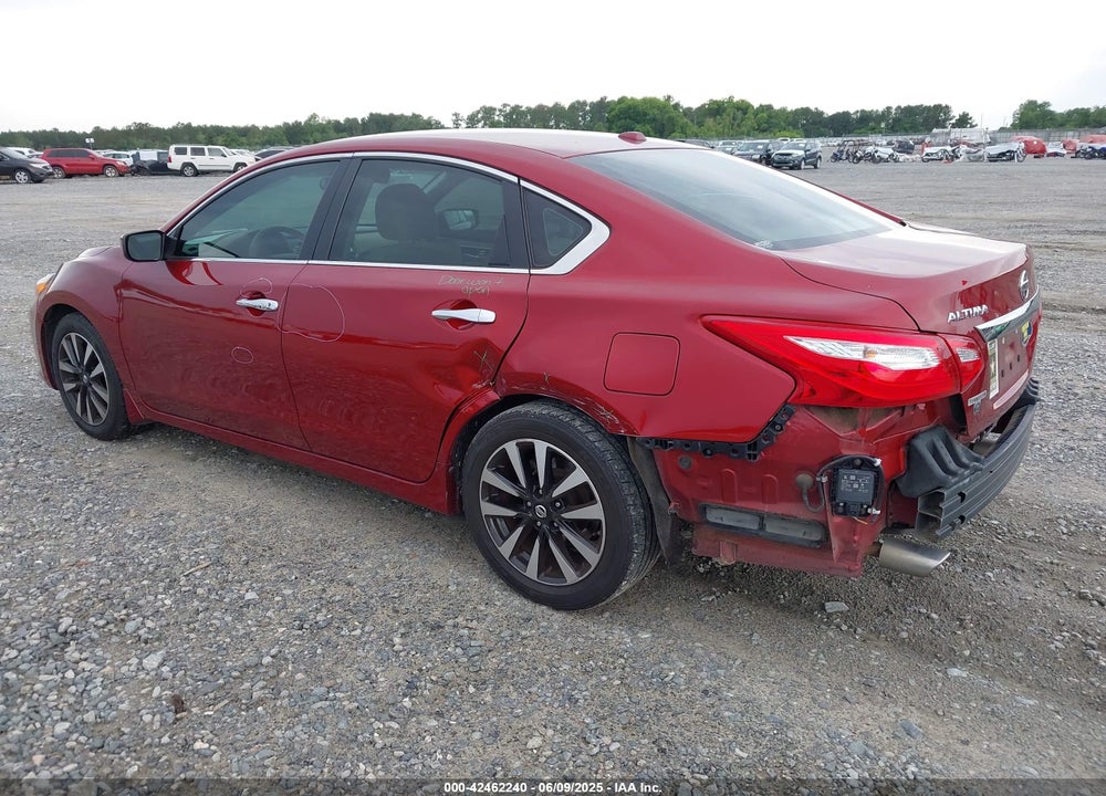 2017 NISSAN ALTIMA VIN: 1N4AL3AP8HC496934