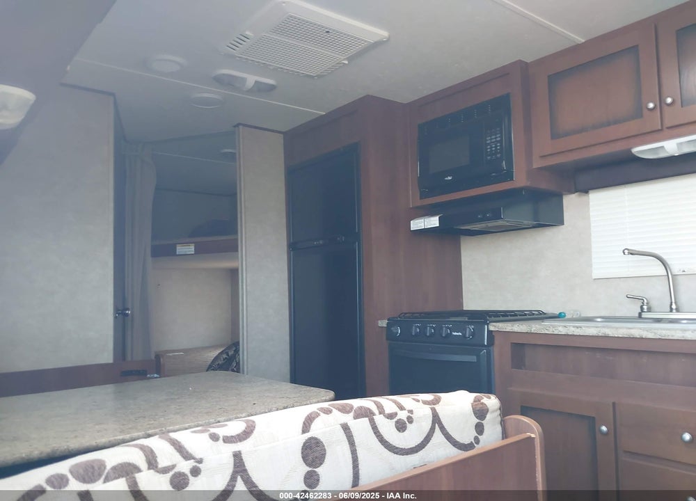 2015 CROSSROADS Z-1 VIN: 4V0TC2523FJ004224