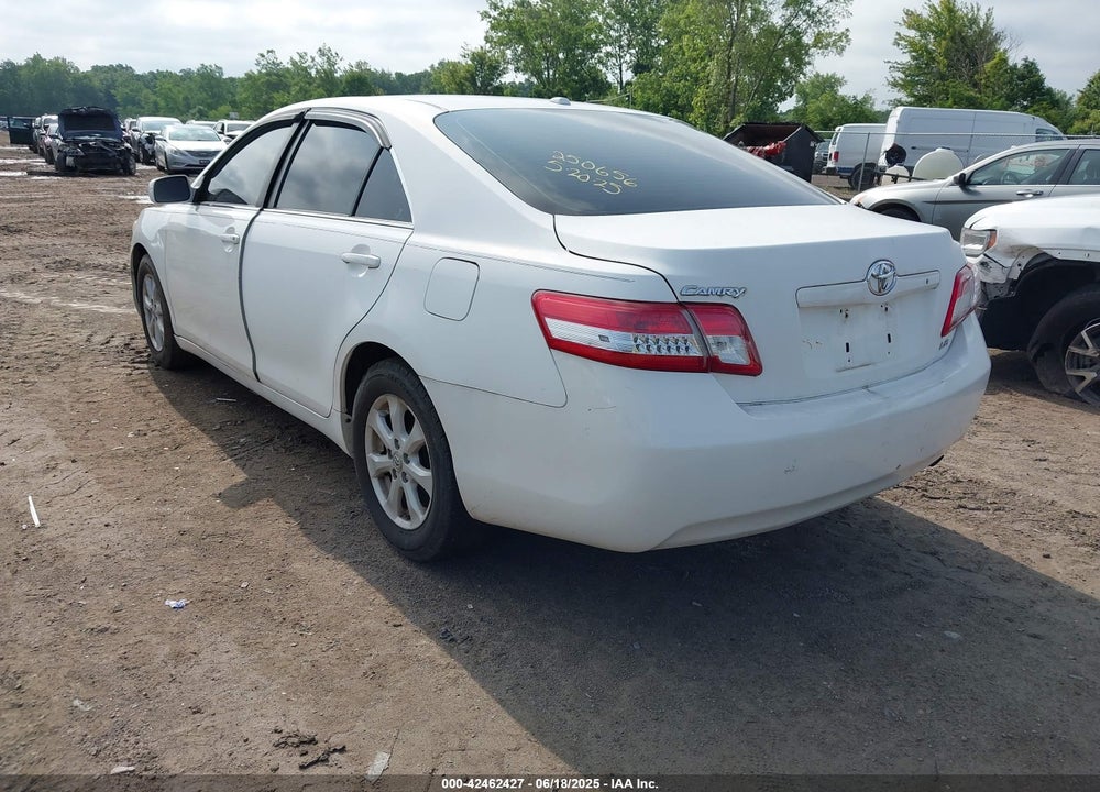 2011 TOYOTA CAMRY VIN: 4T1BF3EKXBU584837
