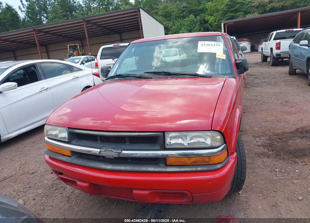 2000 CHEVROLET S-10 LS VIN: 1GCCS1959Y8234985