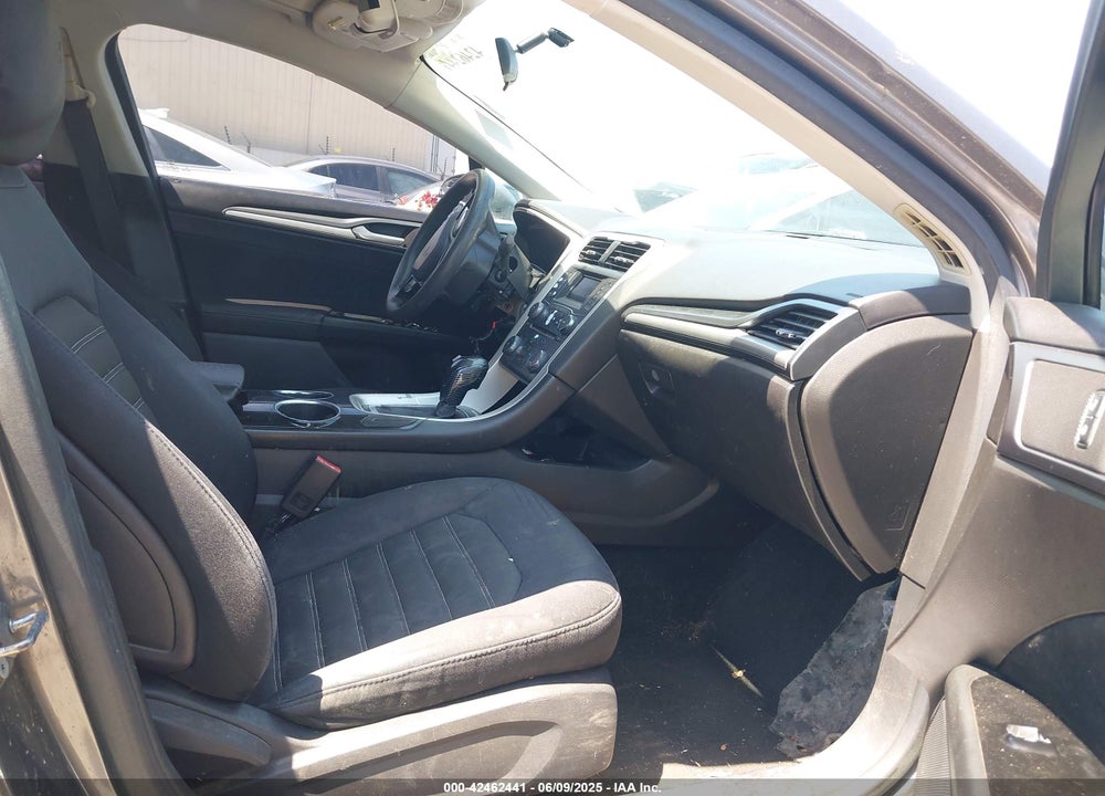 2013 FORD FUSION VIN: 3FA6P0H70DR256352