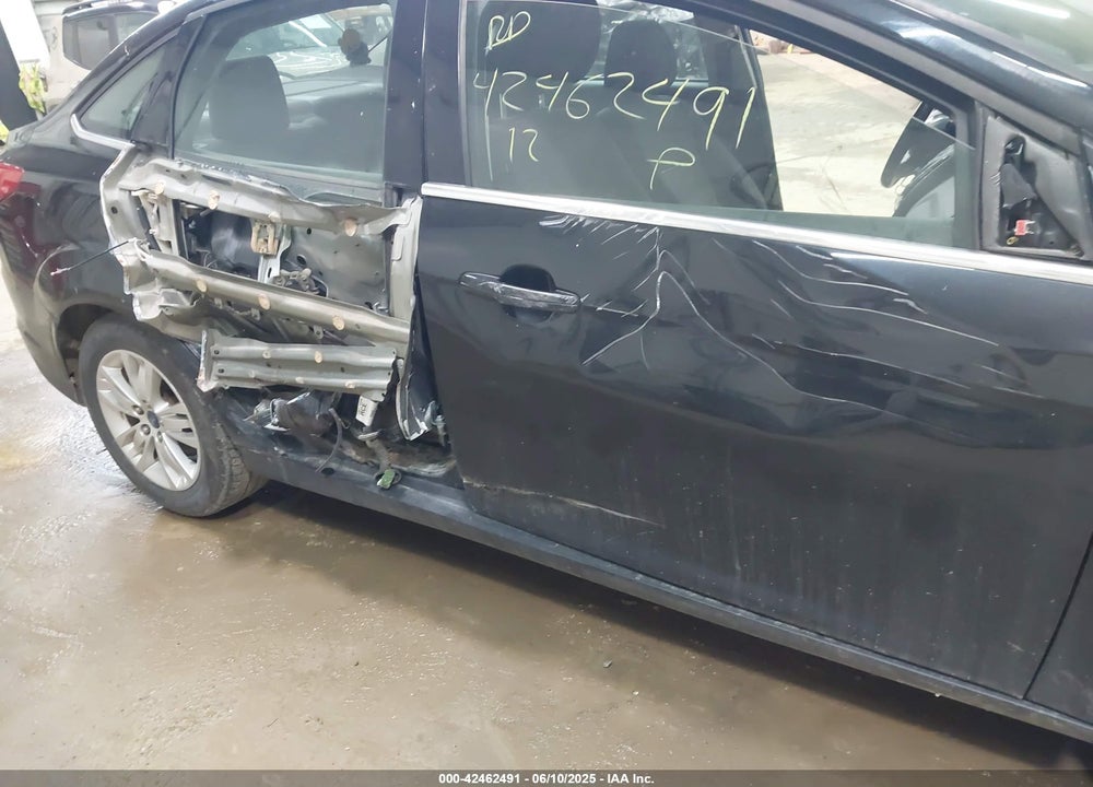 2012 FORD FOCUS SEL VIN: 1FAHP3H27CL392991