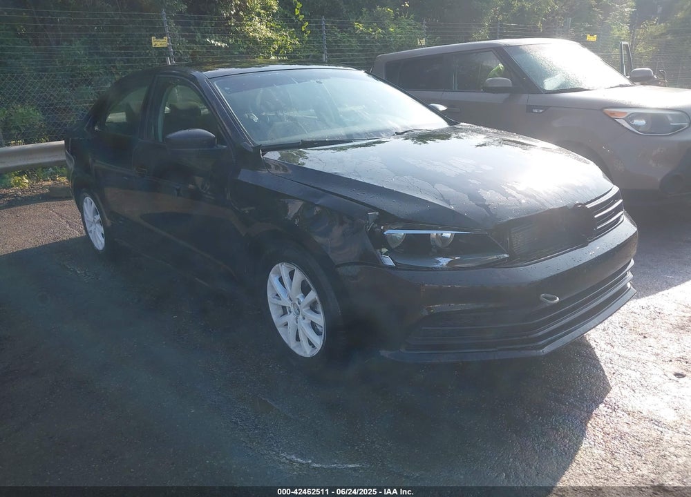 2015 VOLKSWAGEN JETTA 1.8T SE VIN: 3VWD17AJ9FM342127
