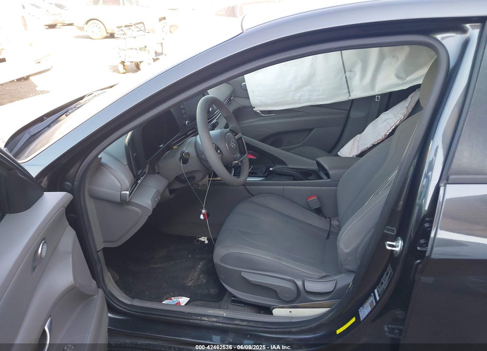 2023 HYUNDAI ELANTRA VIN: 5NPLM4AGXPH088377