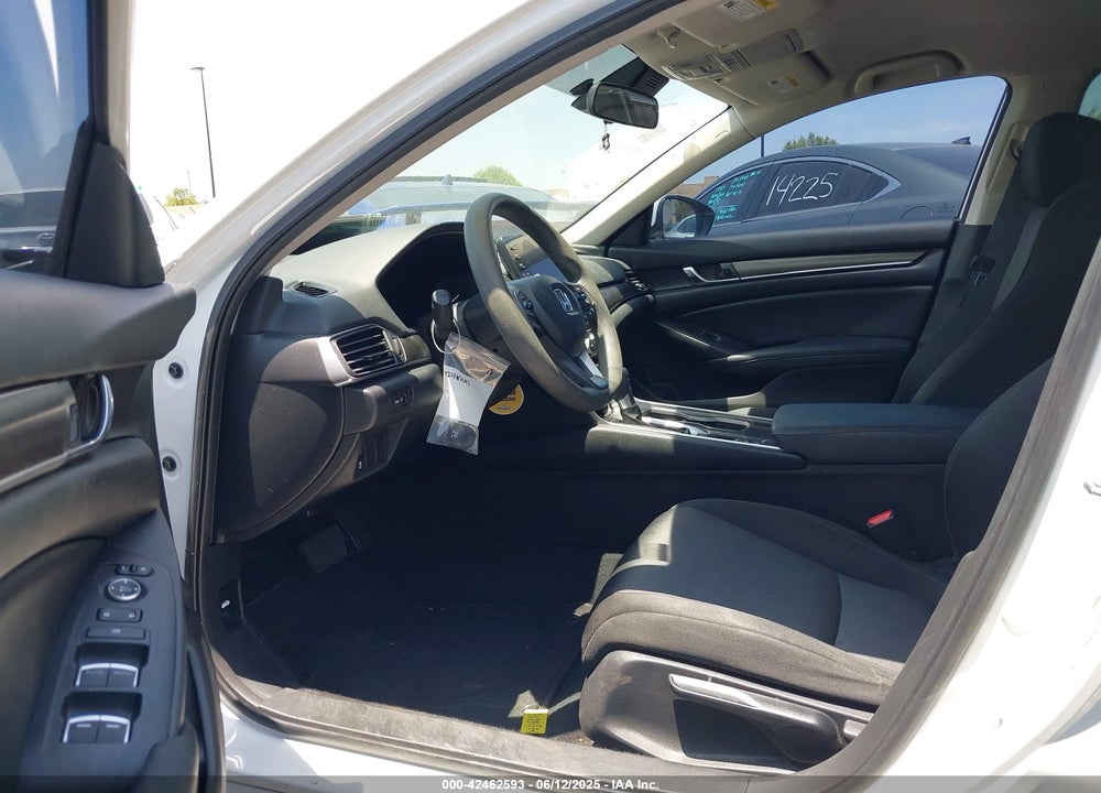 2019 HONDA ACCORD VIN: 1HGCV1F14KA116059
