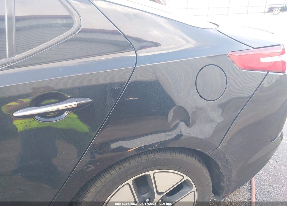 2012 KIA OPTIMA HYBRID VIN: KNAGM4AD8C5032565