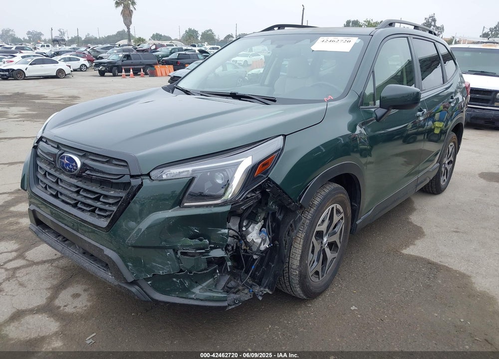 2023 SUBARU FORESTER VIN: JF2SKAEC1PH415675