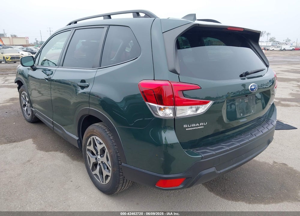 2023 SUBARU FORESTER VIN: JF2SKAEC1PH415675