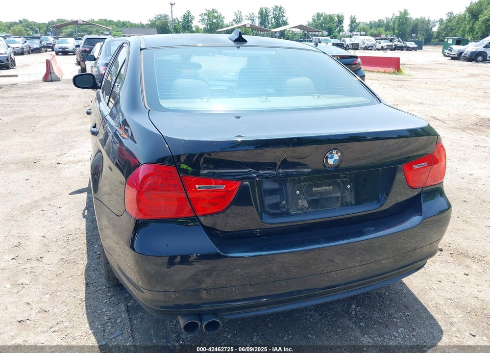 2010 BMW 328I VIN: WBAPH7G55ANM53825
