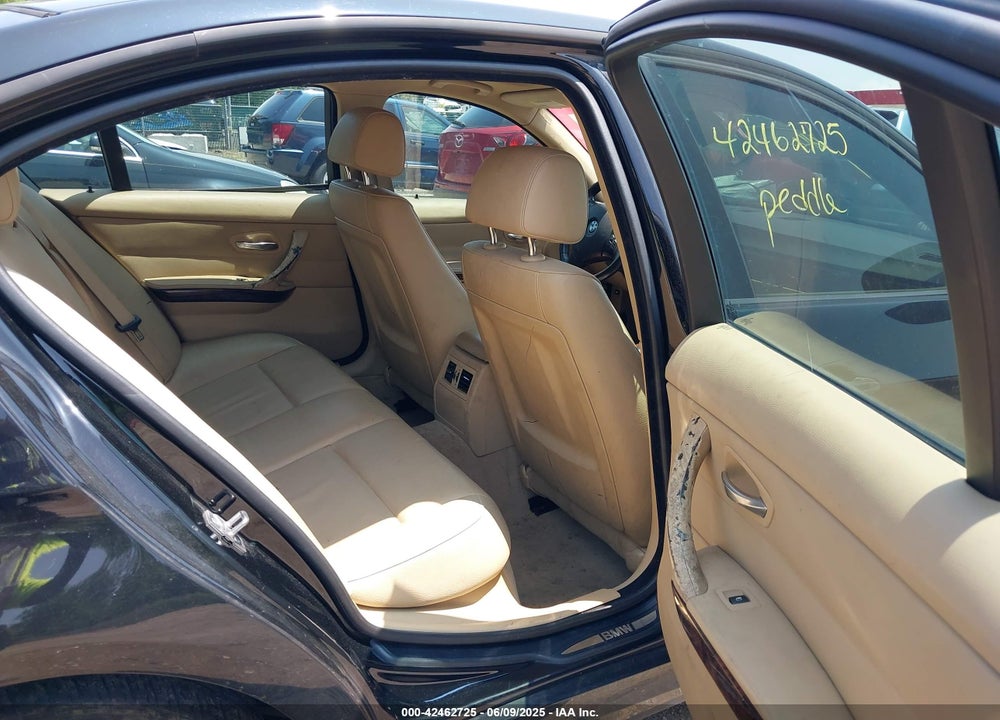 2010 BMW 328I VIN: WBAPH7G55ANM53825