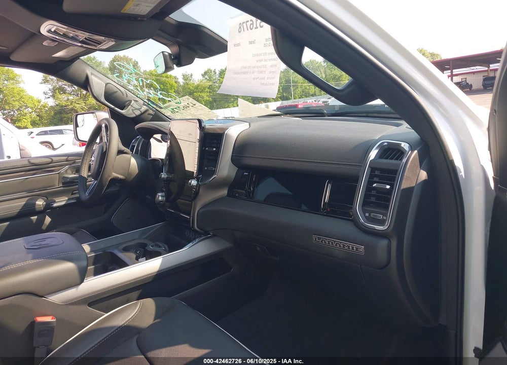 2025 RAM 1500 VIN: 1C6SRFJP2SN620617