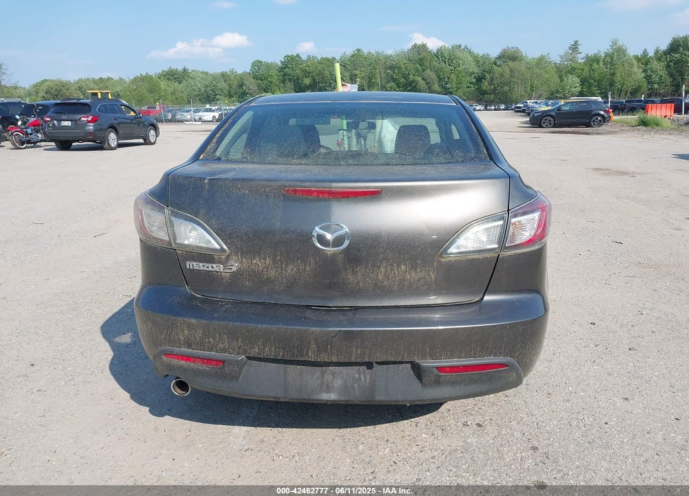 2011 MAZDA 3 I TOURING VIN: JM1BL1VF0B1900087