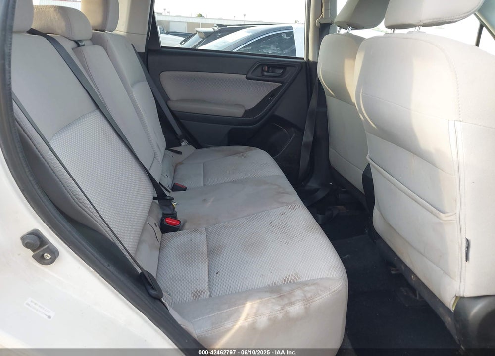 2018 SUBARU FORESTER VIN: JF2SJAGC7JH606685