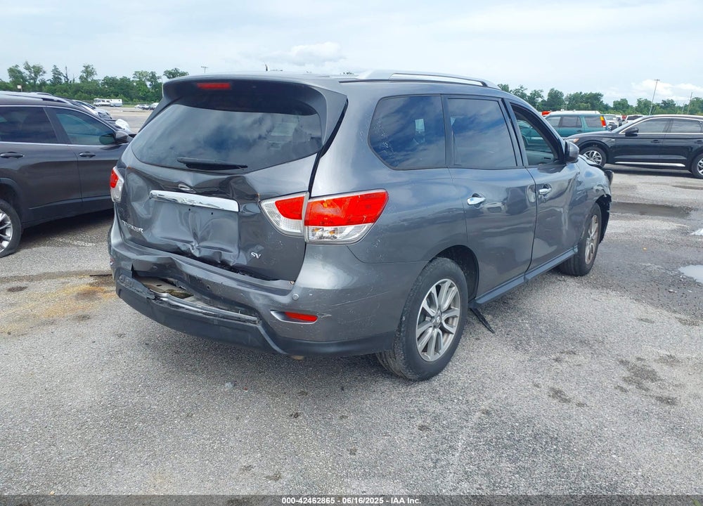 2016 NISSAN PATHFINDER VIN: 5N1AR2MN4GC613707