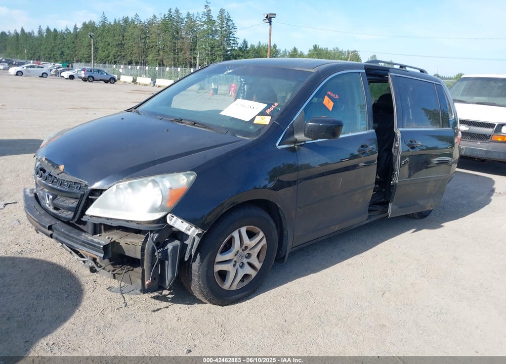 2005 HONDA ODYSSEY TOURING VIN: 5FNRL38805B115846