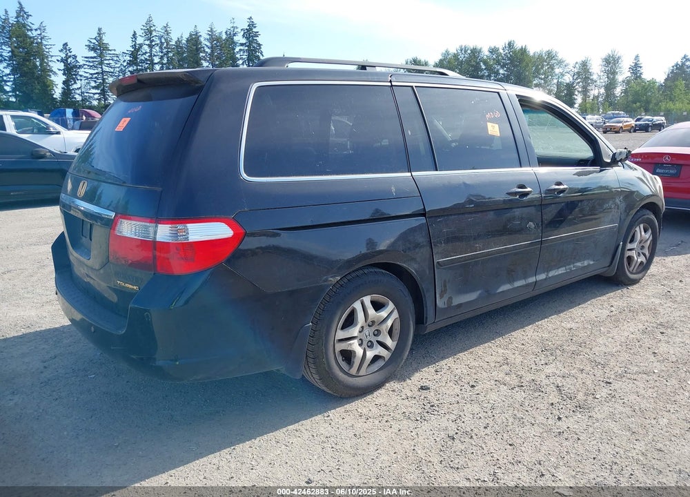 2005 HONDA ODYSSEY TOURING VIN: 5FNRL38805B115846