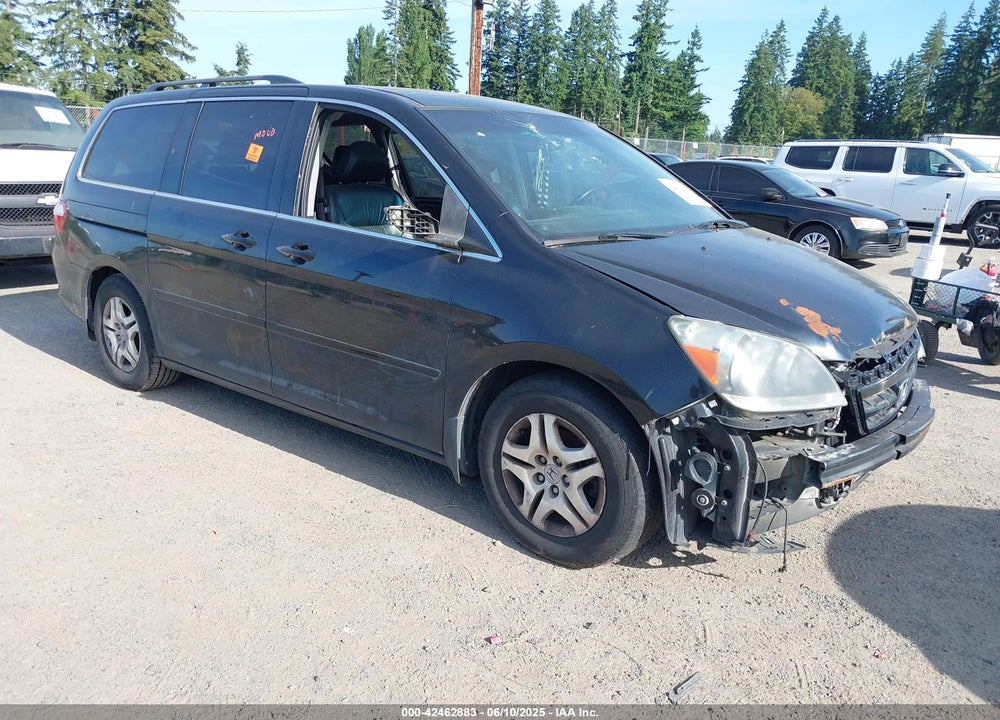 2005 HONDA ODYSSEY TOURING VIN: 5FNRL38805B115846