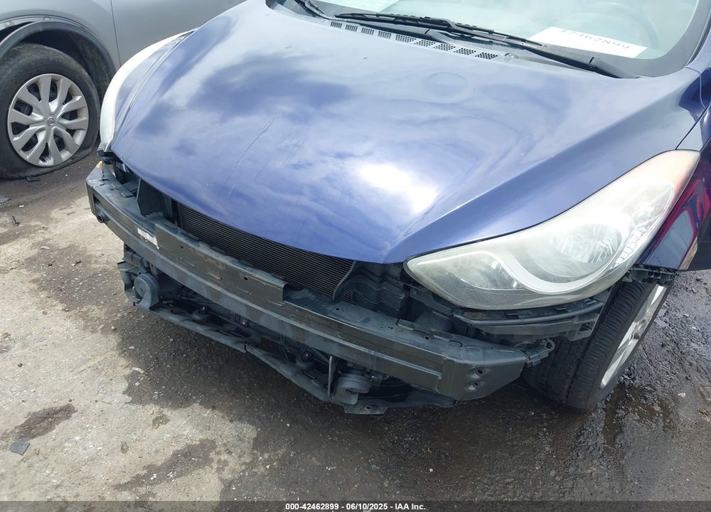 2013 HYUNDAI ELANTRA VIN: 5NPDH4AE9DH253824