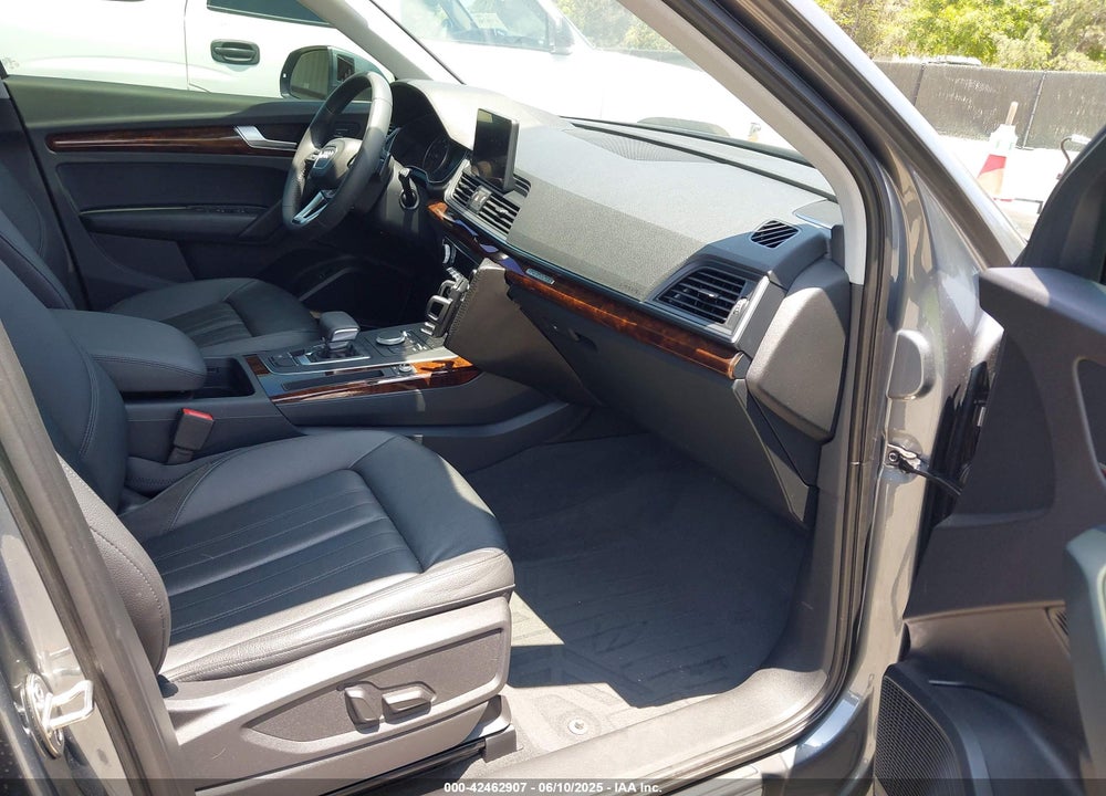 2018 AUDI Q5 VIN: WA1BNAFY7J2042212