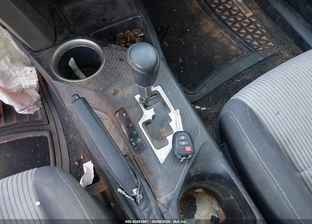 2013 TOYOTA RAV4 VIN: 2T3WFREV0DW031672