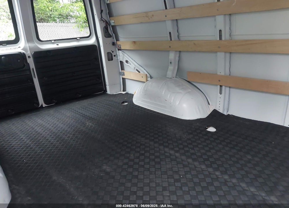 2024 GMC SAVANA CARGO VIN: 1GTW7AFP8R1181159
