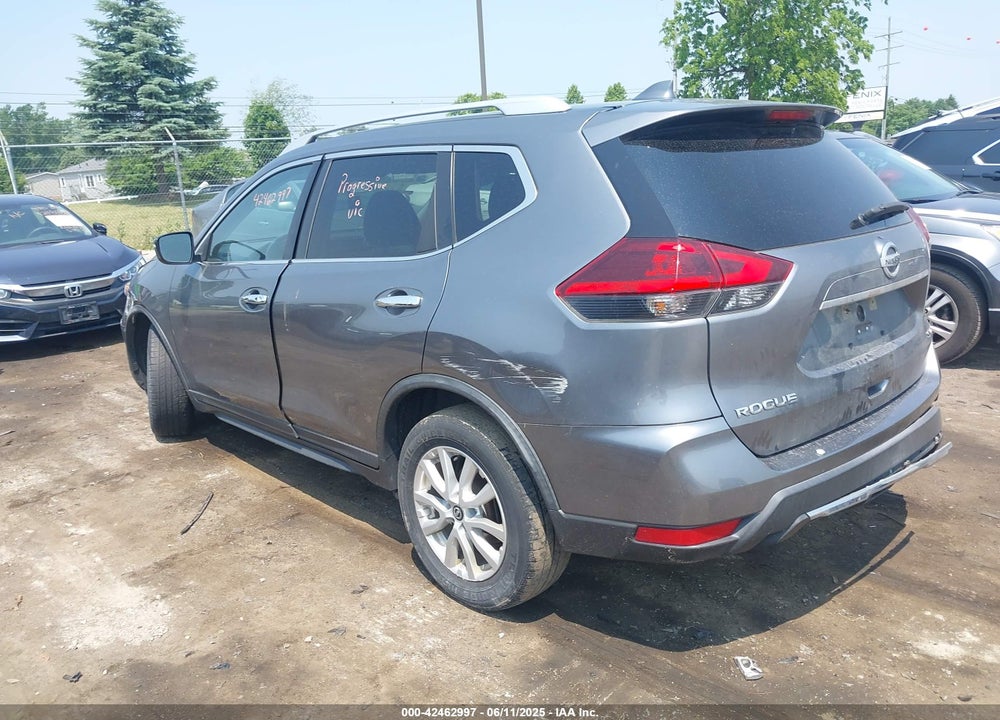 2018 NISSAN ROGUE VIN: KNMAT2MT0JP505119