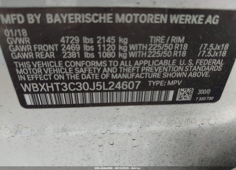 2018 BMW X1 VIN: WBXHT3C30J5L24607