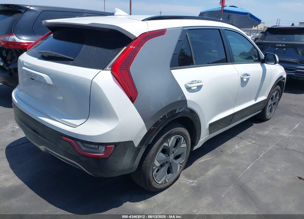 2023 KIA NIRO EV WAVE VIN: KNDCT3L10P5029456