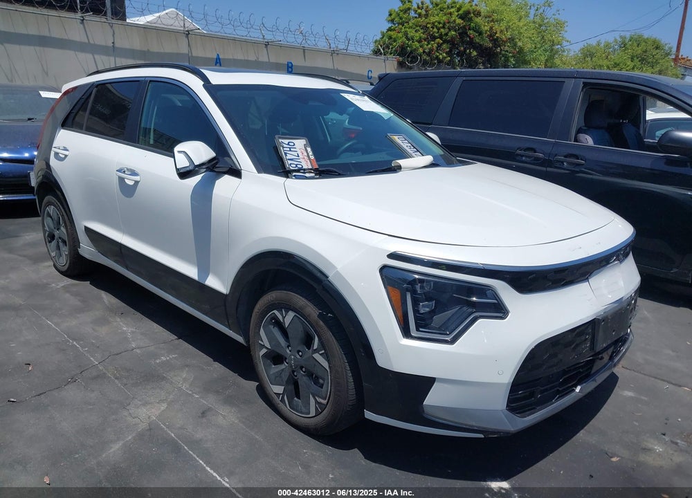 2023 KIA NIRO EV WAVE VIN: KNDCT3L10P5029456