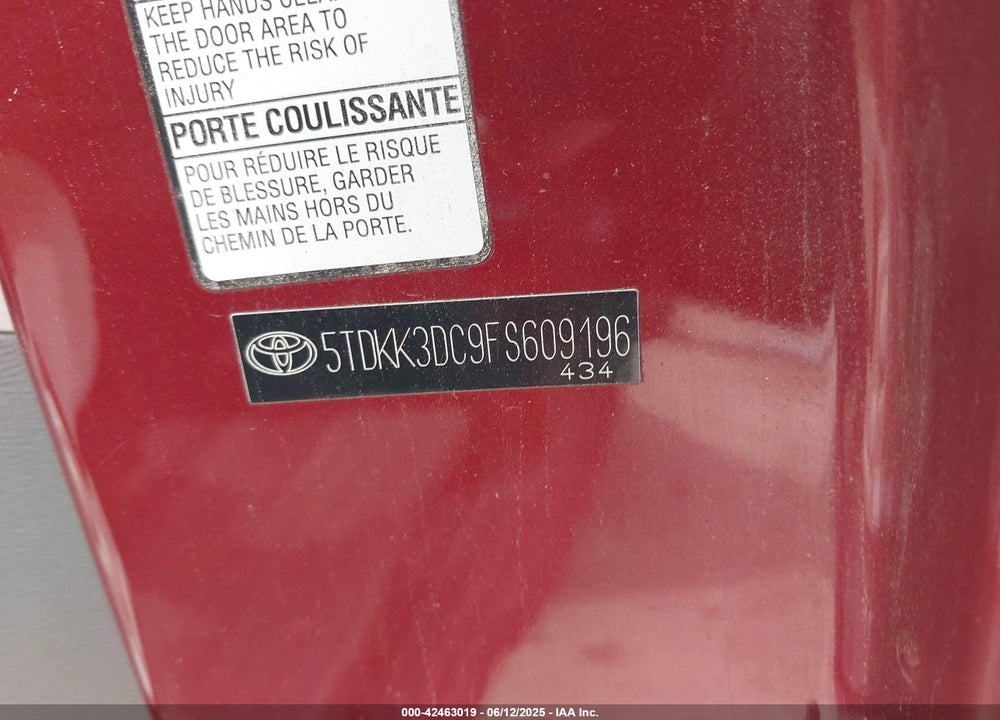 2015 TOYOTA SIENNA VIN: 5TDKK3DC9FS609196