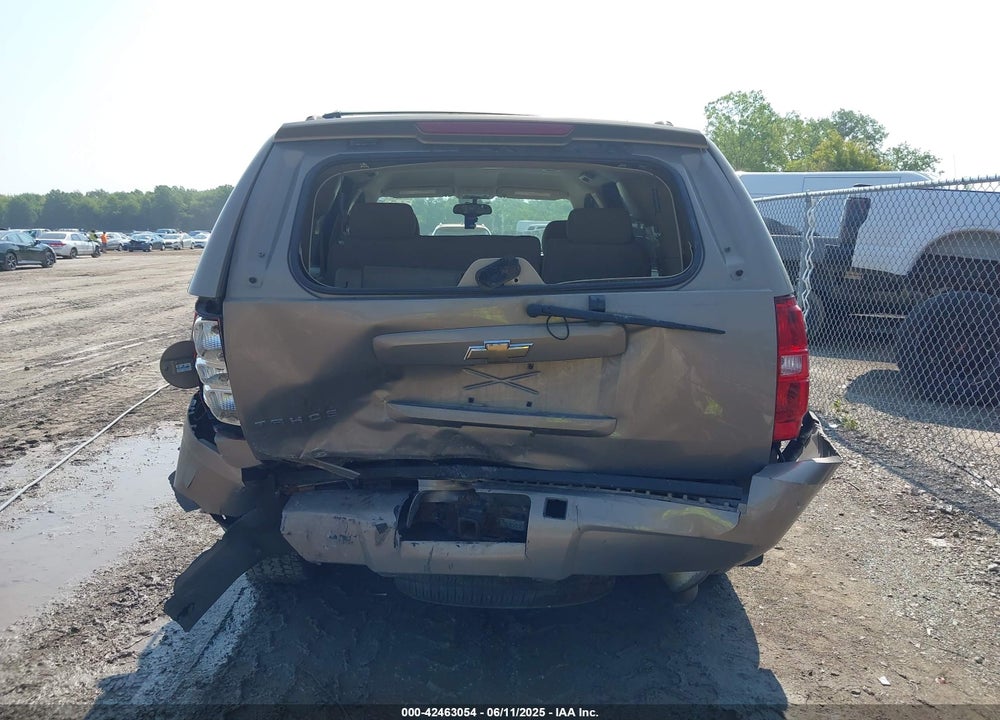 2007 CHEVROLET TAHOE LT VIN: 1GNFK13077J130469