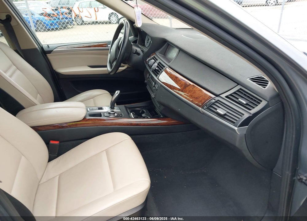 2013 BMW X5 VIN: 5UXZV4C56D0B01672