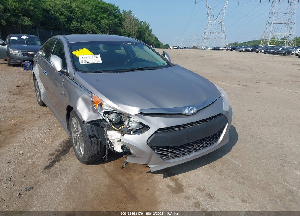 2013 HYUNDAI SONATA HYBRID VIN: KMHEC4A47DA099031