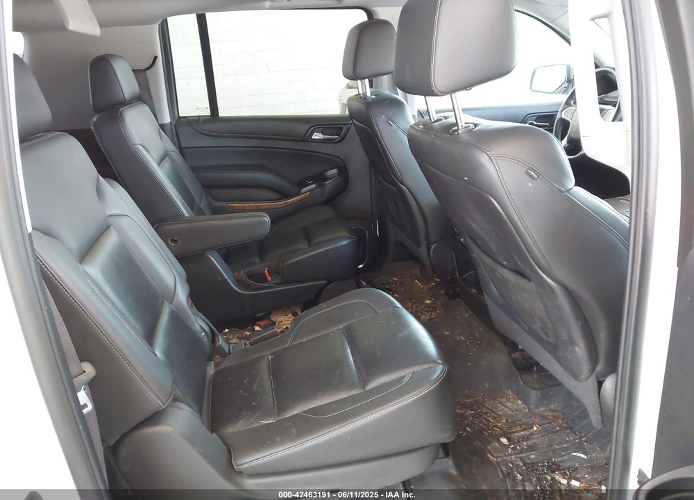 2015 CHEVROLET SUBURBAN 1500 LTZ VIN: 1GNSKKKC6FR267676