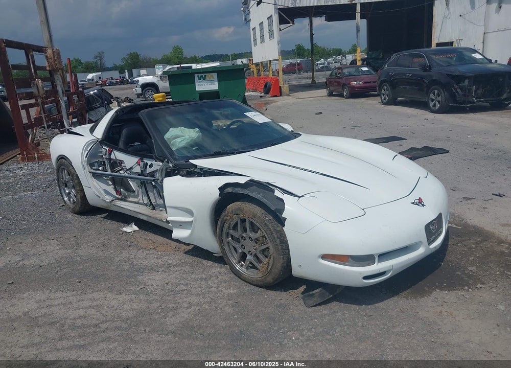 1998 CHEVROLET CORVETTE VIN: 1G1YY22G9W5123561