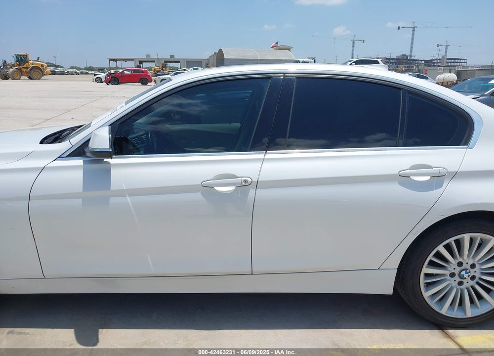 2012 BMW 3 SERIES VIN: WBA3A5C5XCF349308
