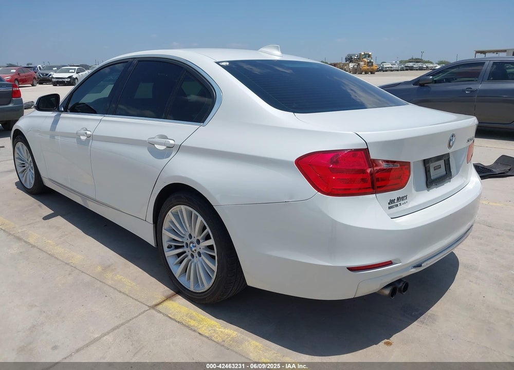 2012 BMW 3 SERIES VIN: WBA3A5C5XCF349308