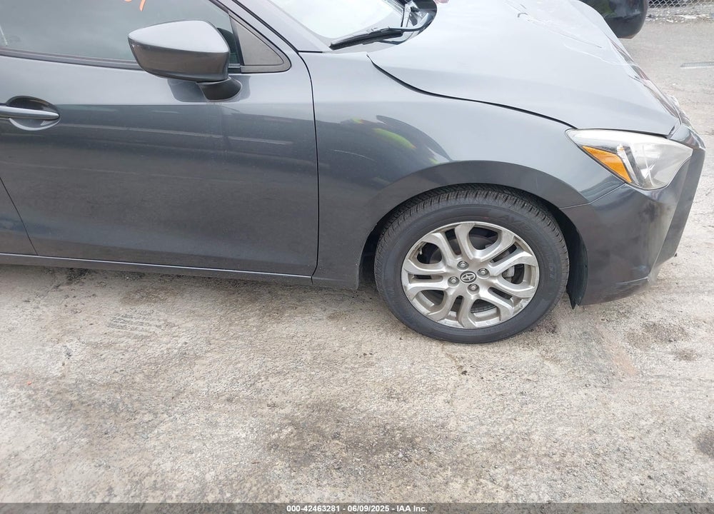 2016 SCION IA VIN: 3MYDLBZV2GY128325