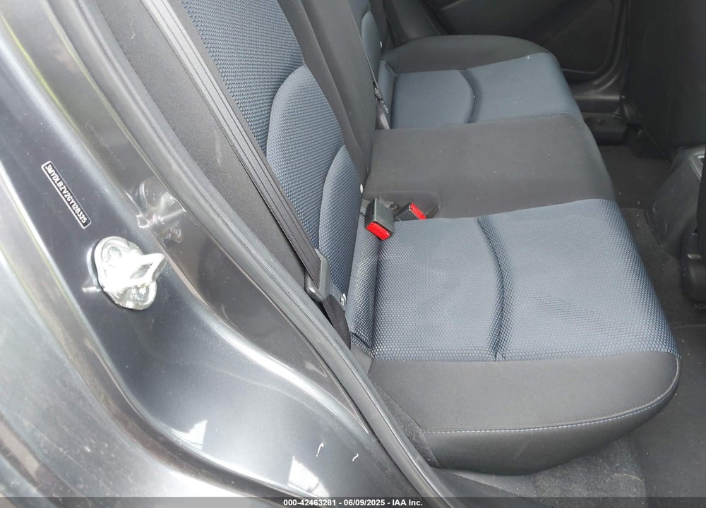 2016 SCION IA VIN: 3MYDLBZV2GY128325