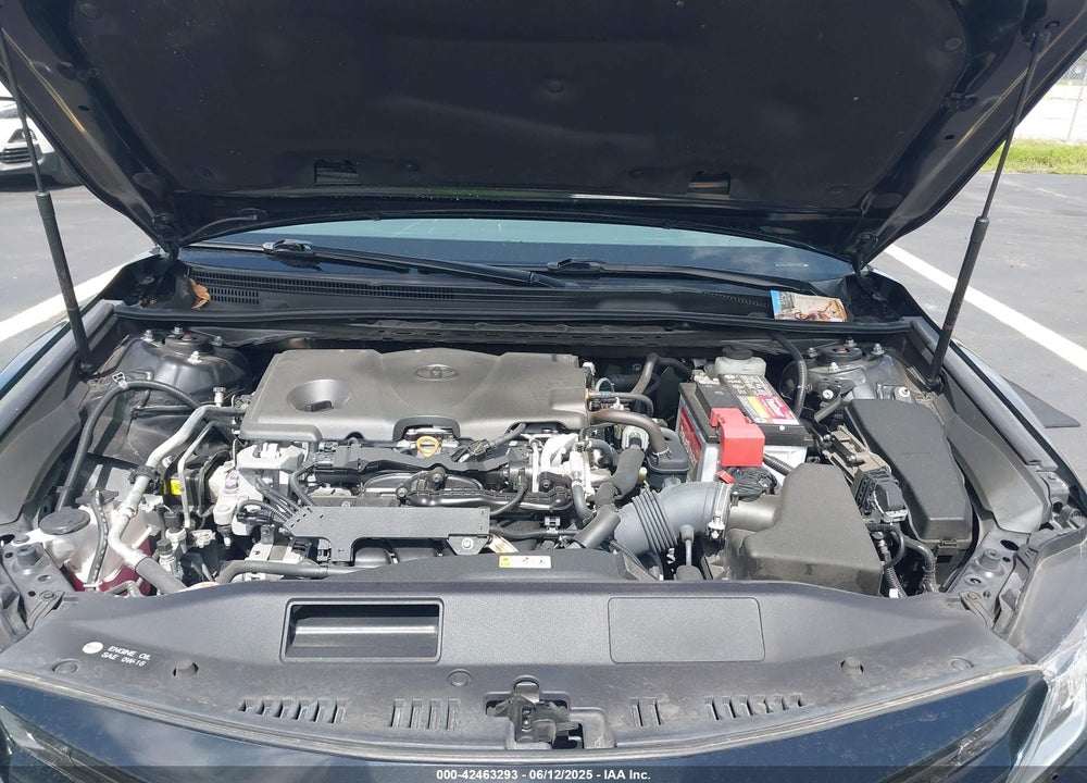 2020 TOYOTA CAMRY LE VIN: 4T1C11AK1LU991122