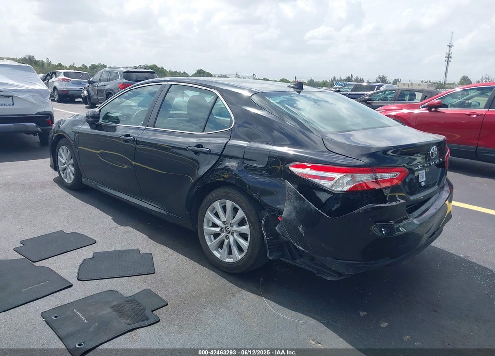 2020 TOYOTA CAMRY LE VIN: 4T1C11AK1LU991122